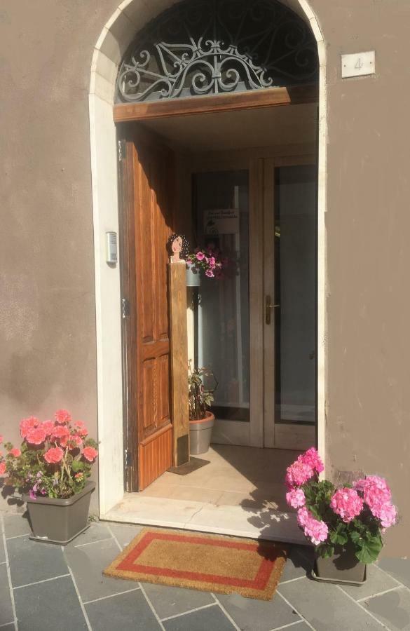 4 In Piazza Bed and Breakfast Sorso Exteriör bild